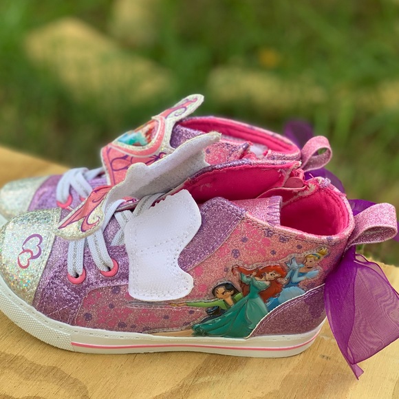 Disney Princess Toddler Ribbon High-Top Sneakers - Picture 5 of 12